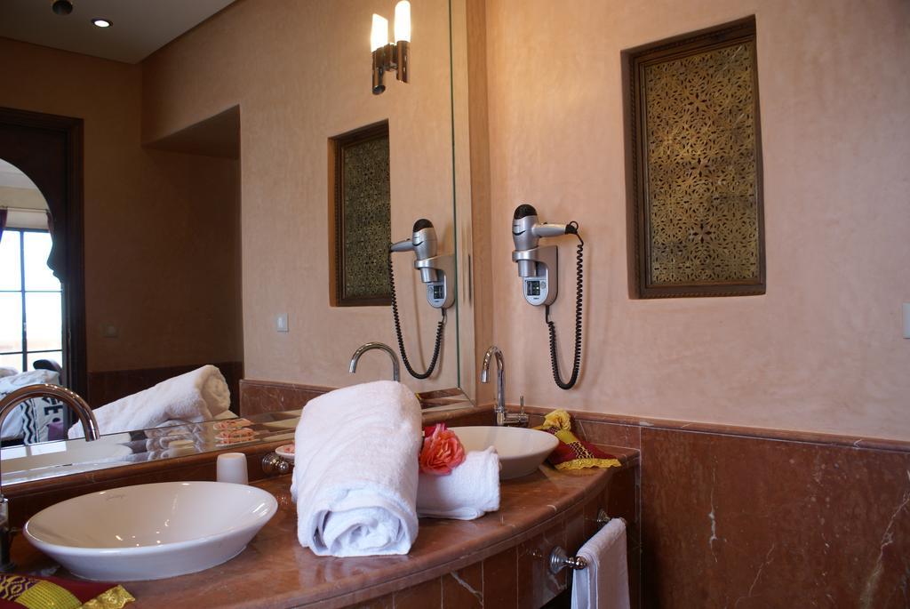La Kasbah Aalma D'or Hotel Najem Ruang foto